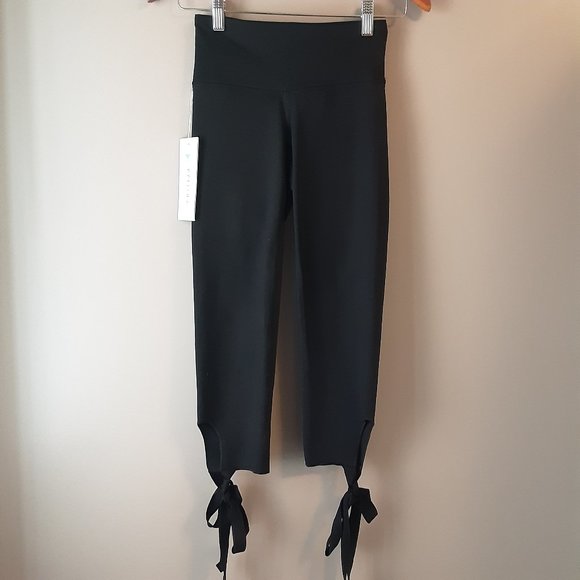 🌞New Kallula Black Kamila Dancer Yoga Pants Wrap Around Leg Ties, 4 - Picture 3 of 16